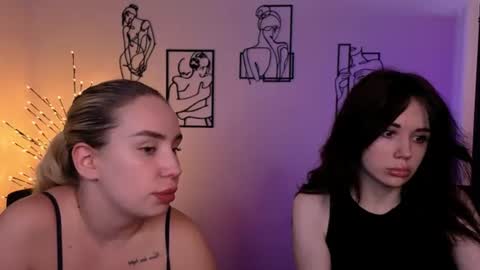Snapshot of emilynxx chatting on 11, 7, 2026 Emma online show from 11, 7, 2026