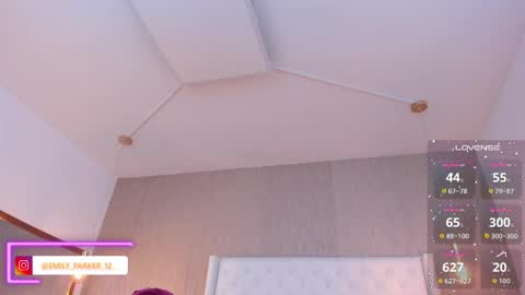 Snapshot of emilyparker__ chatting on 9, 4, 2026 My IG - EmilyParker online show from 9, 4, 2026