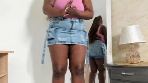 emilyrojas online show from 12, 9, 2025