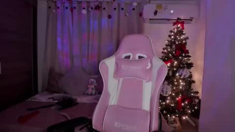 EMILY online show from 8, 1, 2025