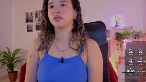 Snapshot of emilyrousex chatting on 28, 5, 2026 emilyrousex online show from 28, 5, 2026