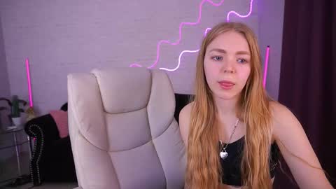  MY NAME IS Emily WELCOME EVERYONE I WILL BE HAPPY TO GIVE YOU WHAT YOU HAVE DREAMED OF FOR SO LONG online show from 18, 12, 2025