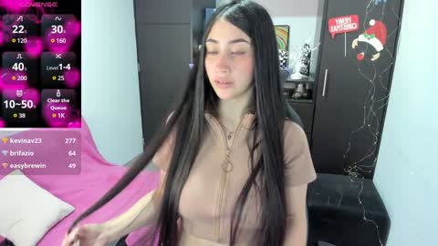 Snapshot of emilytafur chatting on 31, 12, 2024 Emy online show from 31, 12, 2024