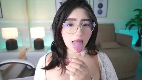 Emily Turner  online show from 3, 2, 2026