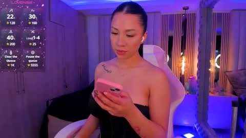 Emily  online show from 14, 2, 2025