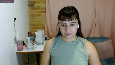 Snapshot of emitaa17228 chatting on 4, 12, 2024 emma online show from 4, 12, 2024