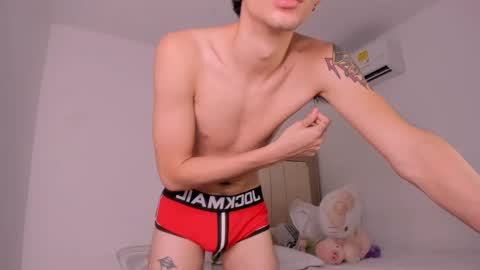 Snapshot of emitremmus_ chatting on 11, 2, 2025 Jordy online show from 11, 2, 2025