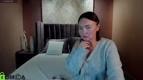 Snapshot of emm_quince chatting on 24, 1, 2025 Emm online show from 24, 1, 2025