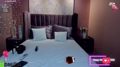 Snapshot of emm_quince chatting on 8, 3, 2025 Emm online show from 8, 3, 2025