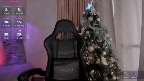   online show from 3, 12, 2025