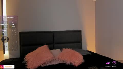 Snapshot of emma__clark__ chatting on 10, 7, 2026 Emma Clark online show from 10, 7, 2026