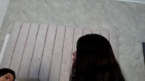 Snapshot of emma_and_aysha chatting on 27, 2, 2025 emma_and_aysha online show from 27, 2, 2025