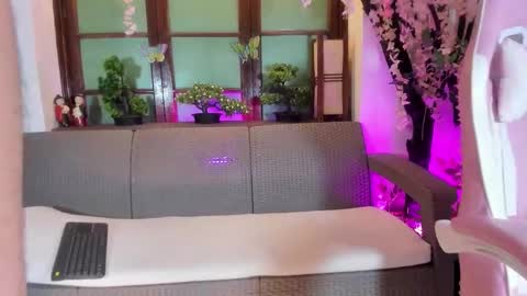 emma_ayala online show from 14, 11, 2025