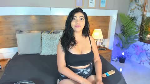 Emma  online show from 13, 2, 2025