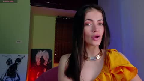 Snapshot of emma_blanco chatting on 11, 5, 2026 Emma online show from 11, 5, 2026