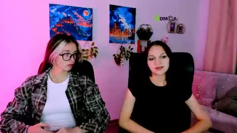 Snapshot of emma_bless_ chatting on 22, 7, 2026 your Emma online show from 22, 7, 2026