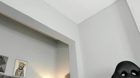 Emma online show from 5, 2, 2026