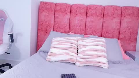 Emma online show from 7, 11, 2025