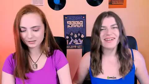 Snapshot of emma_dark_ chatting on 24, 6, 2026 emma_dark_ online show from 24, 6, 2026