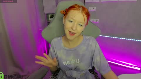 Snapshot of emma_dusk chatting on 21, 4, 2026 Emma online show from 21, 4, 2026