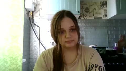 Snapshot of emma_emmochka chatting on 3, 4, 2026 emma_emmochka online show from 3, 4, 2026