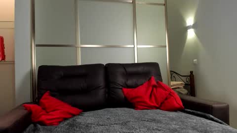 Emma online show from 21, 10, 2025