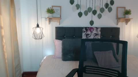 Tell me Emma online show from 10, 4, 2026