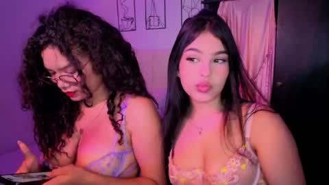 Snapshot of emma_honey720601 chatting on 19, 6, 2026 emma_honey720601 online show from 19, 6, 2026