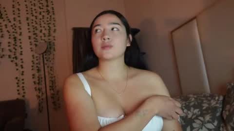 emma_johnson_ online show from 22, 1, 2025