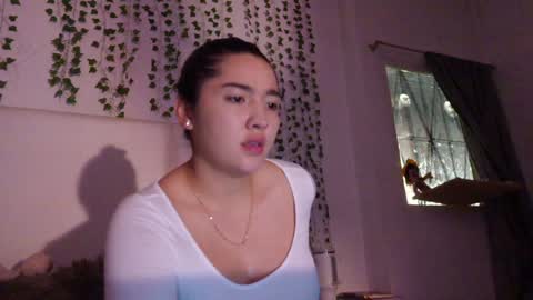 emma_johnson_ online show from 29, 9, 2025