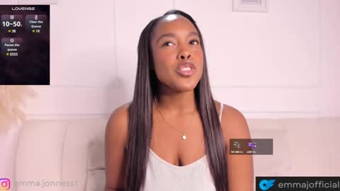 Snapshot of emma_jonness chatting on 9, 12, 2024 emma_jonness online show from 9, 12, 2024