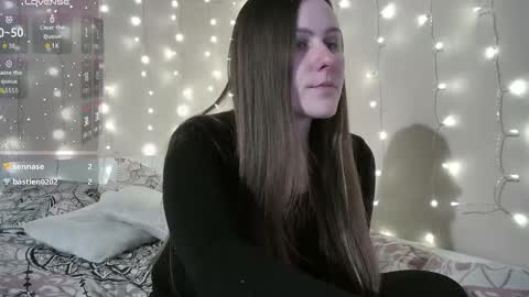 Snapshot of emma_just chatting on 5, 1, 2026 emma_just online show from 5, 1, 2026