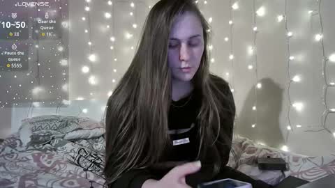 Snapshot of emma_just chatting on 9, 1, 2026 emma_just online show from 9, 1, 2026