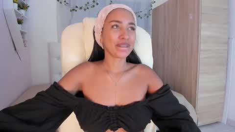 Emma online show from 19, 11, 2025