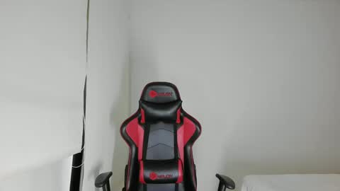 Emma 3 online show from 24, 2, 2025