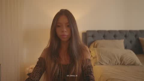 Snapshot of emma_lu1 chatting on 7, 3, 2026 emma_lu1 online show from 7, 3, 2026