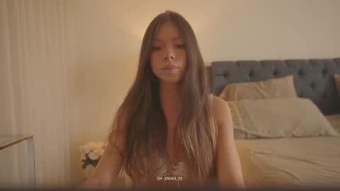 Snapshot of emma_lu1 chatting on 12, 3, 2026 emma_lu1 online show from 12, 3, 2026