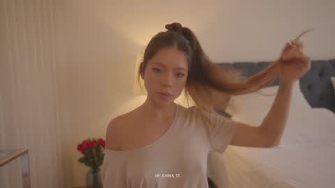 Snapshot of emma_lu1 chatting on 22, 3, 2026 emma_lu1 online show from 22, 3, 2026