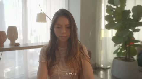 Snapshot of emma_lu1 chatting on 14, 4, 2026 emma_lu1 online show from 14, 4, 2026