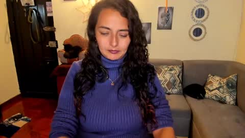  emma luxy online show from 4, 3, 2025