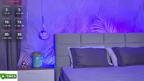 Snapshot of emma_plux chatting on 14, 11, 2025 Emma online show from 14, 11, 2025