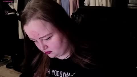 Emma Razumovskaya online show from 7, 11, 2025