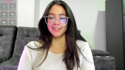 Snapshot of emma_sandovaal chatting on 13, 1, 2026 Emma online show from 13, 1, 2026