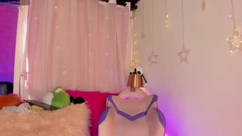 EMMA  online show from 23, 1, 2025