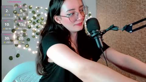 Emma  online show from 4, 12, 2024