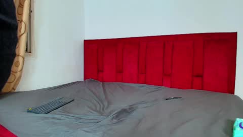 emma_valencia_001 online show from 31, 5, 2026