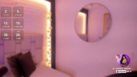 Snapshot of emma_woods__ chatting on 5, 12, 2024 emma_woods__ online show from 5, 12, 2024