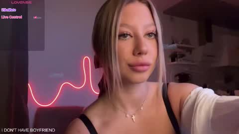 emmaandjake online show from 9, 11, 2025