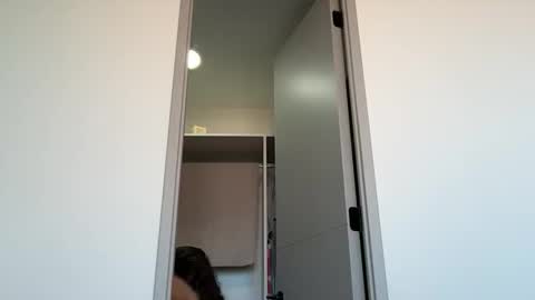 Snapshot of emmababy2322 chatting on 22, 12, 2025 Emma online show from 22, 12, 2025