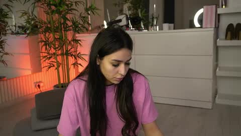 Snapshot of emmablanco chatting on 8, 4, 2026 emmablanco online show from 8, 4, 2026